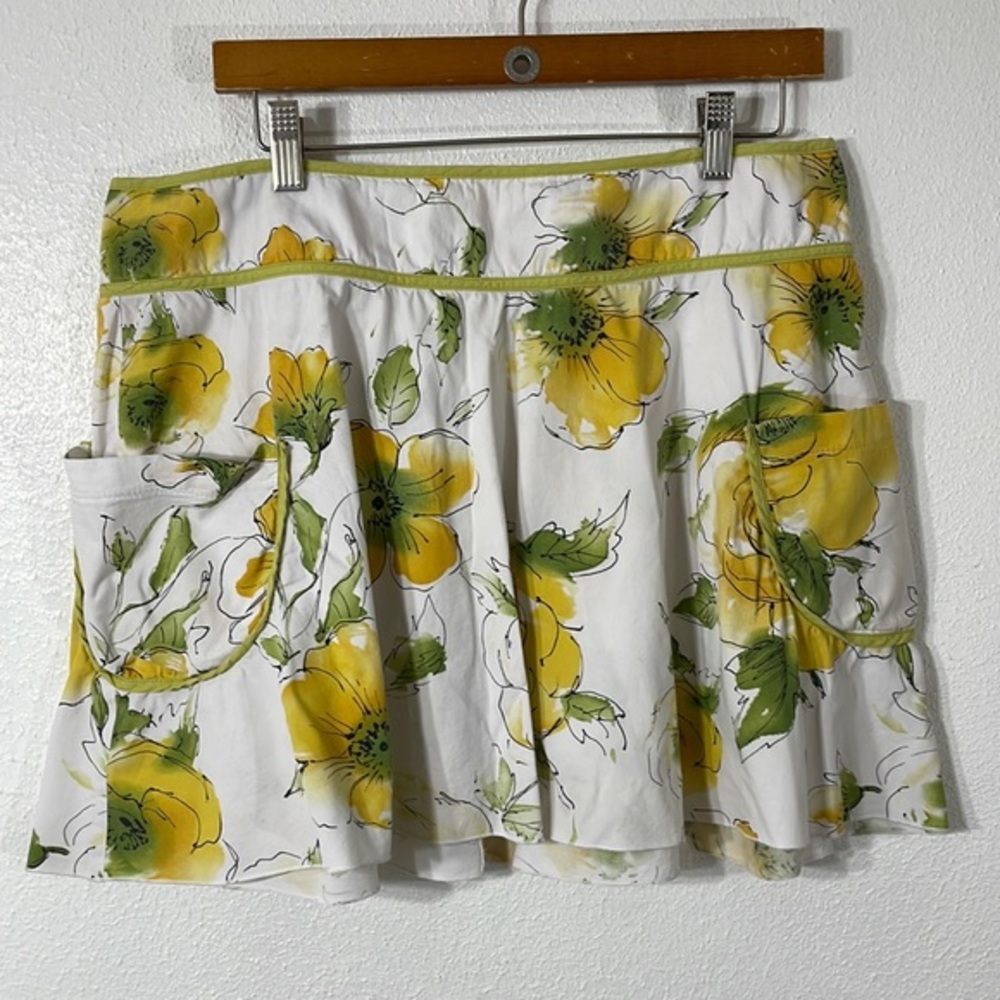 Vintage Studio Y mini skirt, bright yellow floral motif, large pockets